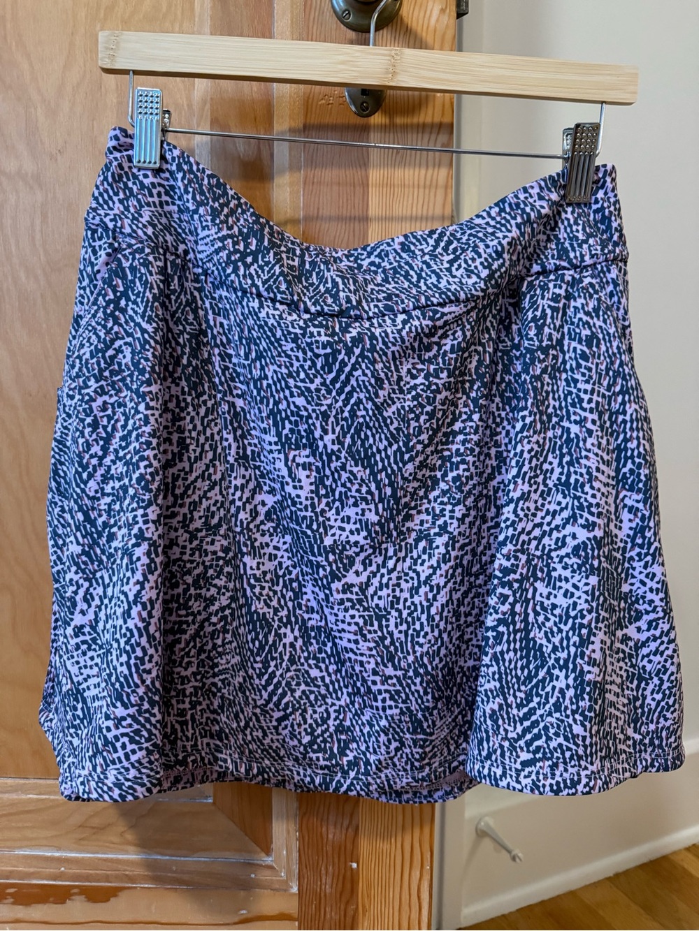 adidas Golf/Tennis Athletic Pink and Purple Abstract‎ Circle Skirt/skort